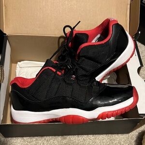 Jordan Retro 11 Bred